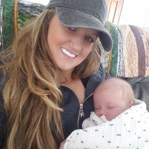 Meet your Posher, Abby